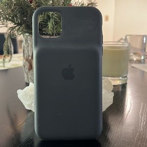 Apple charging case